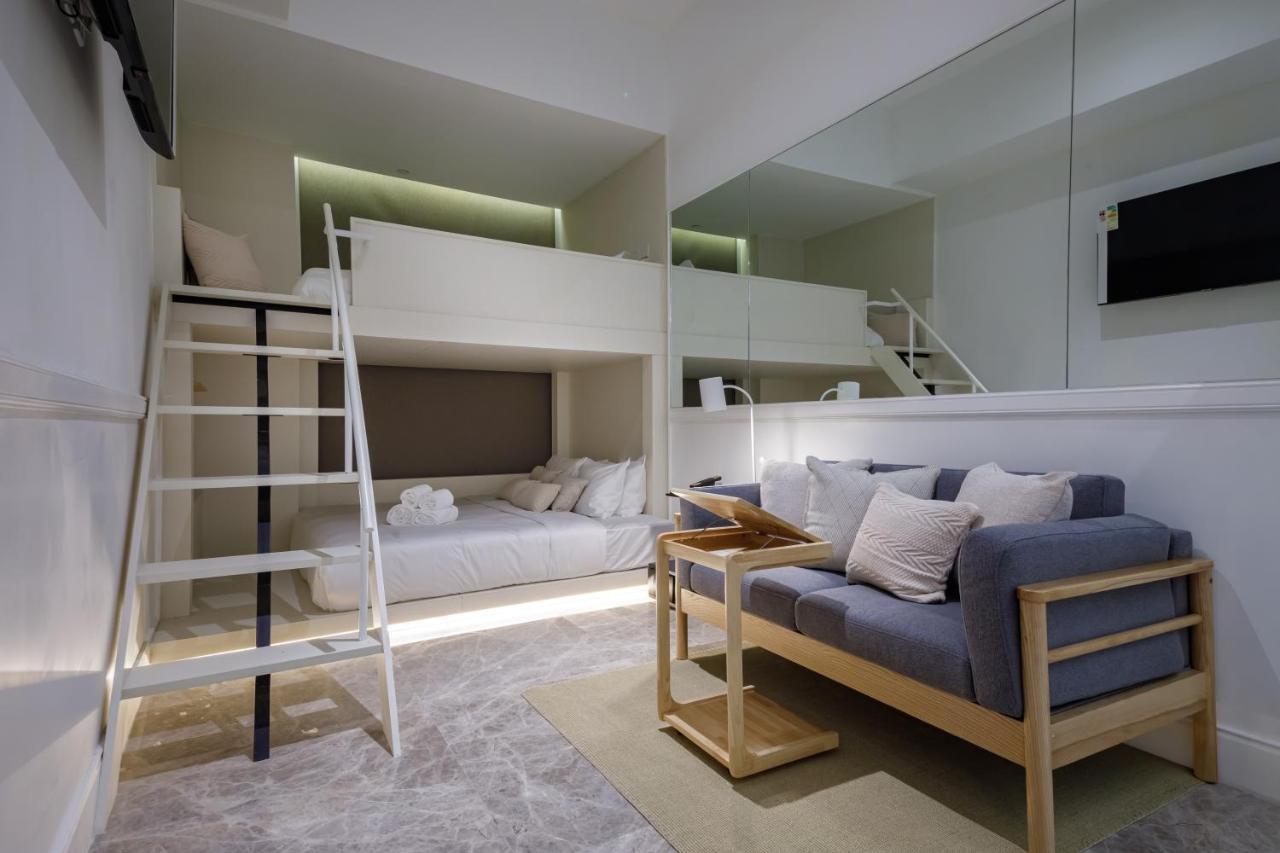 Charterhouse Causeway Bay Hotel Hong Kong Exterior photo
