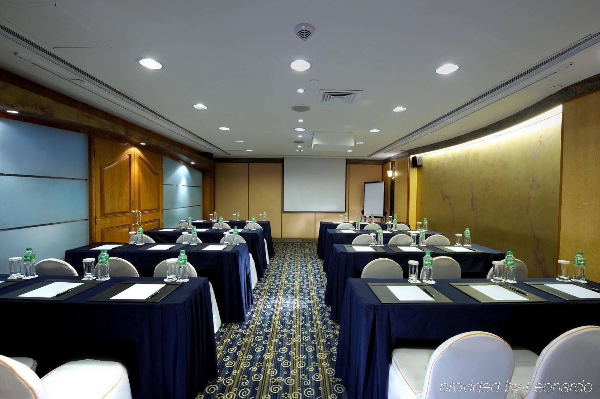 Charterhouse Causeway Bay Hotel Hong Kong Exterior photo